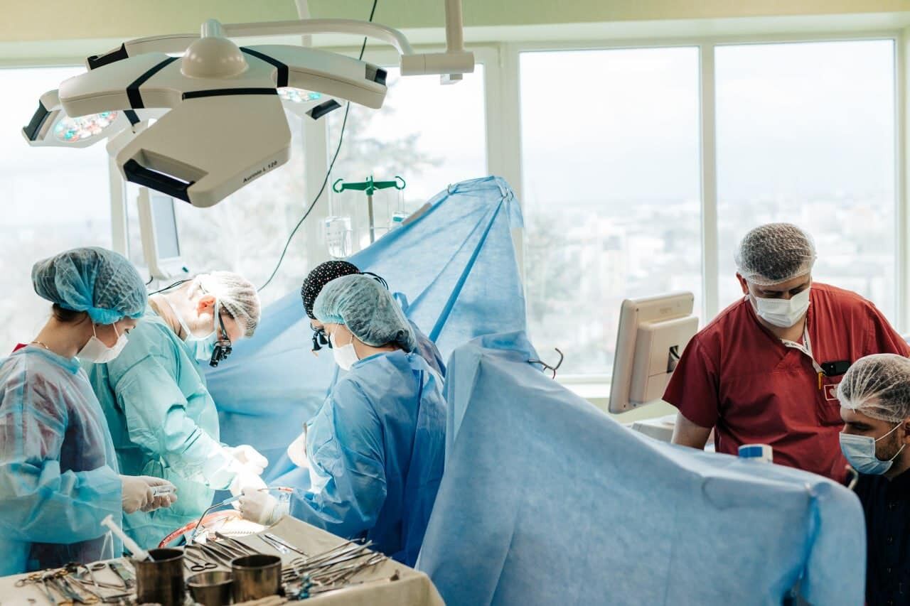 The heart was removed from the chest: a unique operation to save an AFU soldier performed in Ternopil. Photo