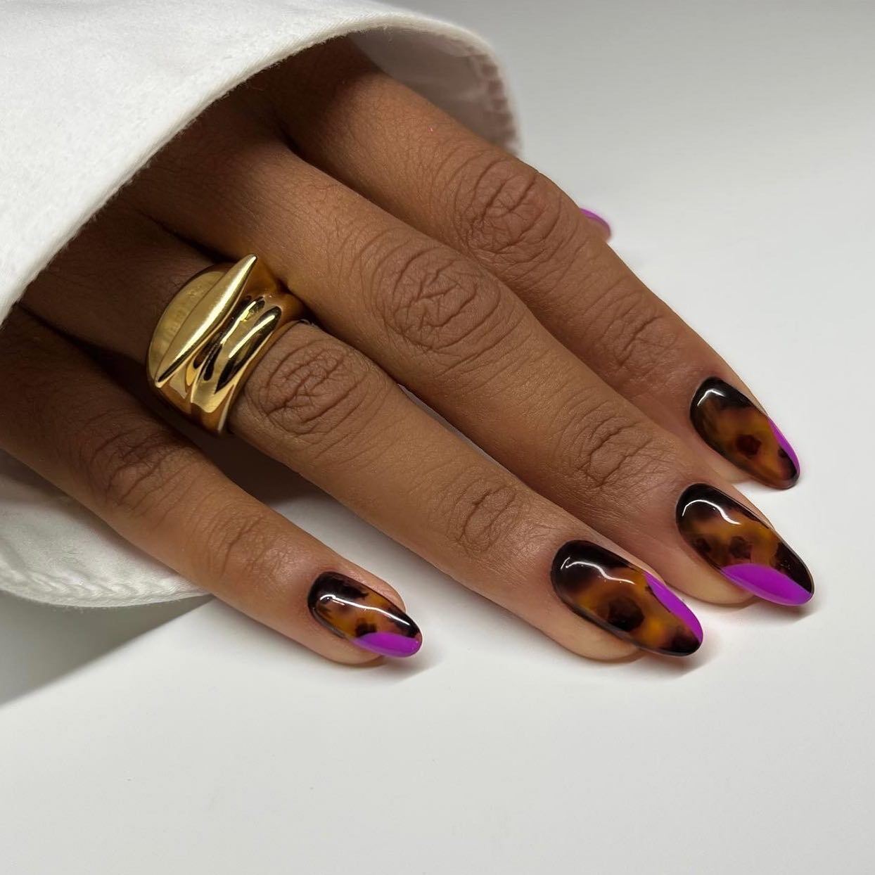 All shades of purple. 10+ trendy manicure options for this spring