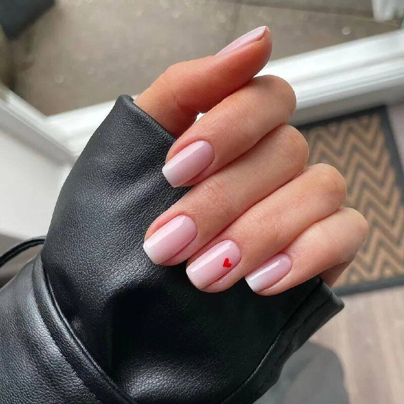 With flowers and hearts. 10 delicate spring manicure ideas that will suit all women