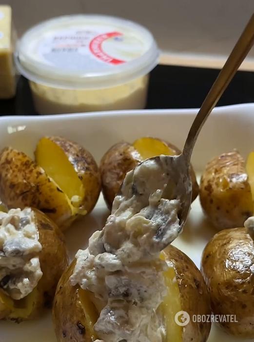 Basic baked potatoes in foil: no need to peel