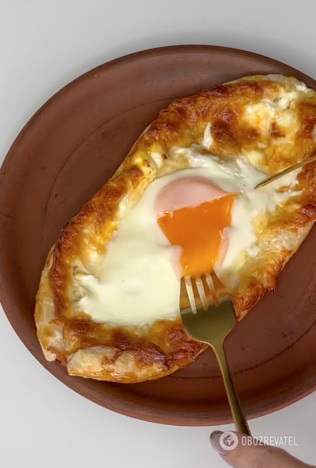 Ready-made khachapuri