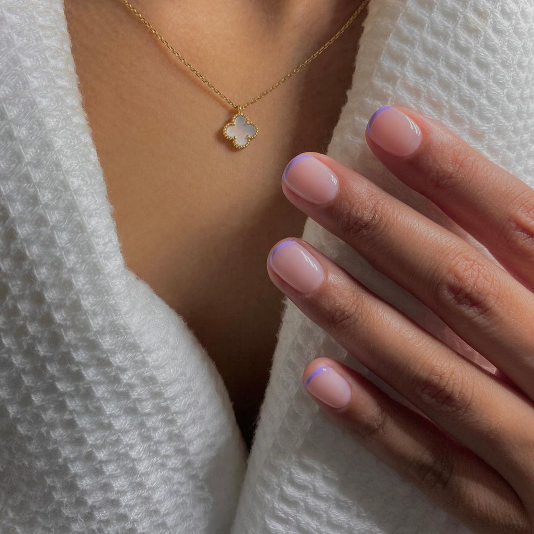 Spring is coming soon. What manicure will be in fashion and why you should pay attention to floral design and jelly nails