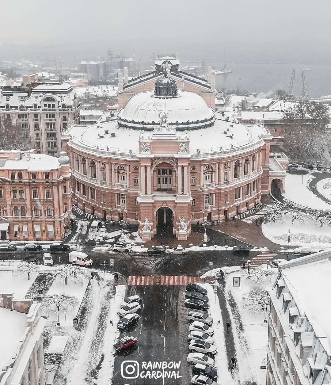 Cultural recreation: the most beautiful theaters in Ukraine