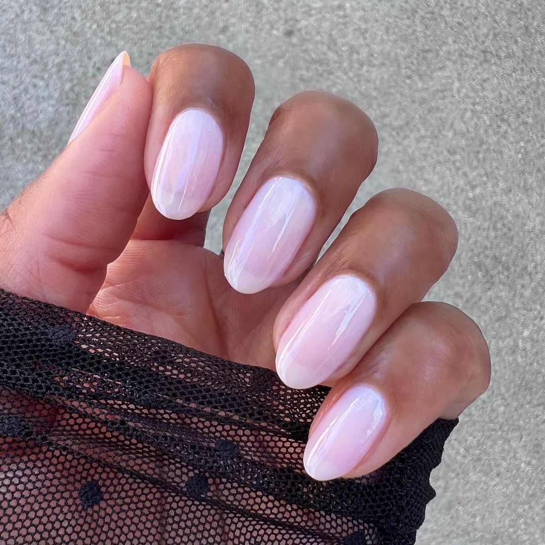 Spring is coming soon. What manicure will be in fashion and why you should pay attention to floral design and jelly nails