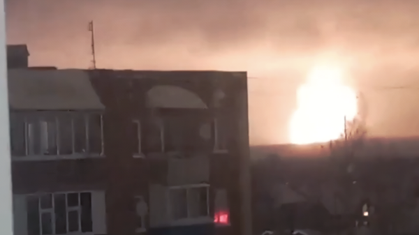 Pożar po eksplozji w pobliżu Iżewska. Fragment filmu z mediów społecznościowych