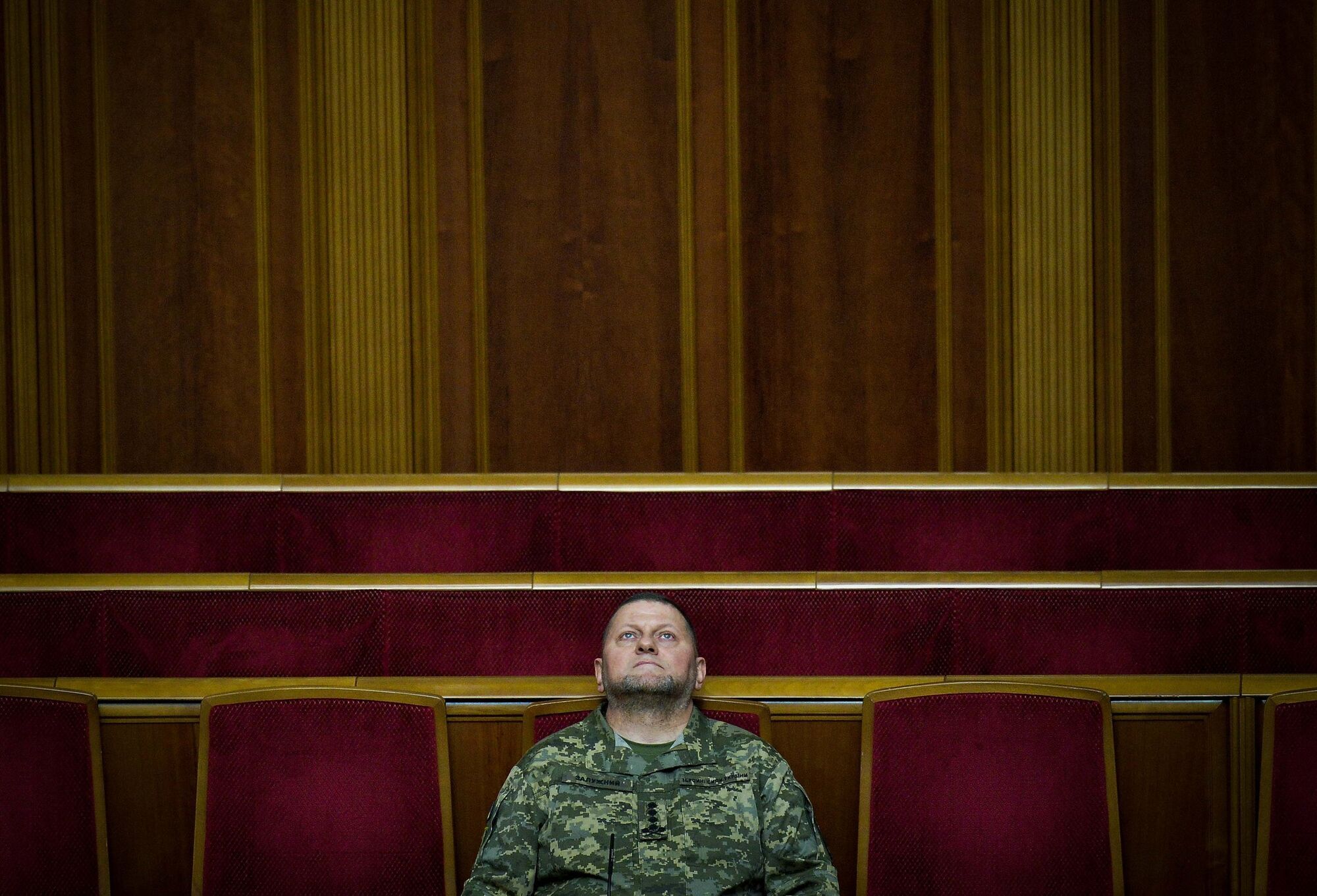 In tears, on his knees, and with a victory sign: the most powerful photos of Valerii Zaluzhnyi that went viral
