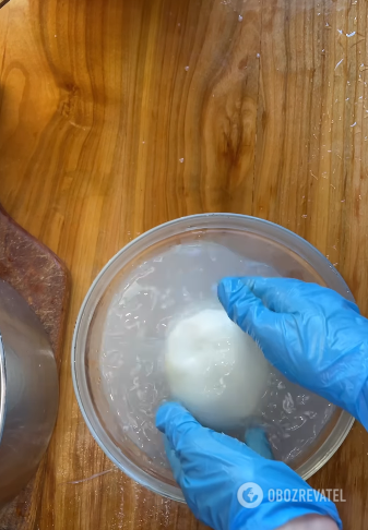 How to make homemade mozzarella: you only need 3 ingredients