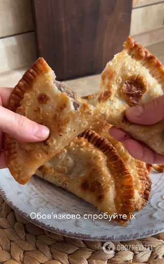 The juiciest chebureks: be sure to add this secret ingredient 