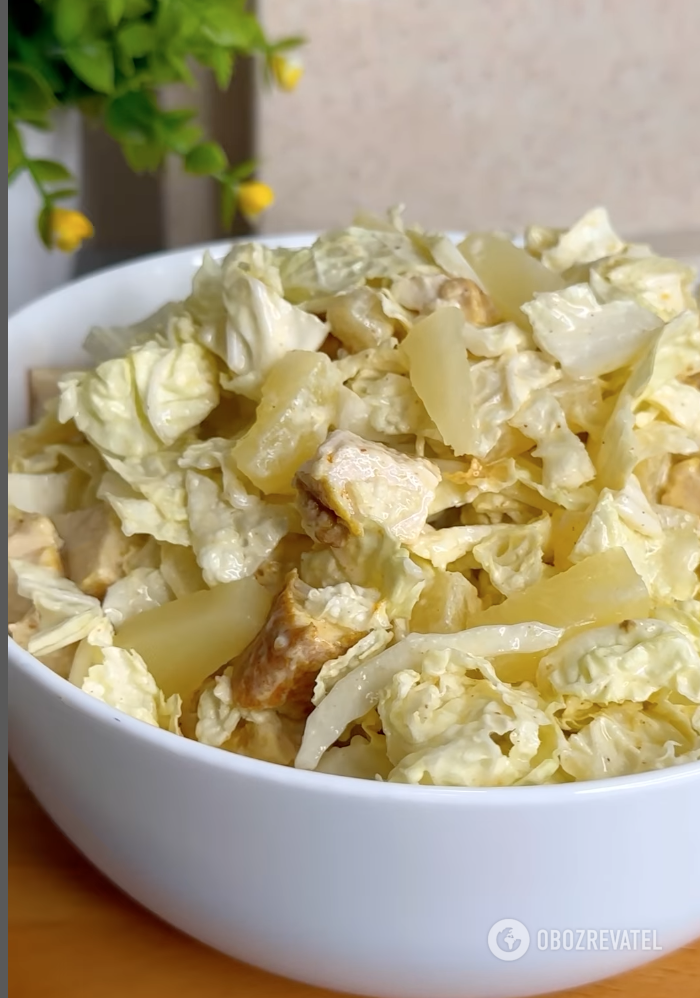 How to cook a delicious Chinese cabbage salad in an original way