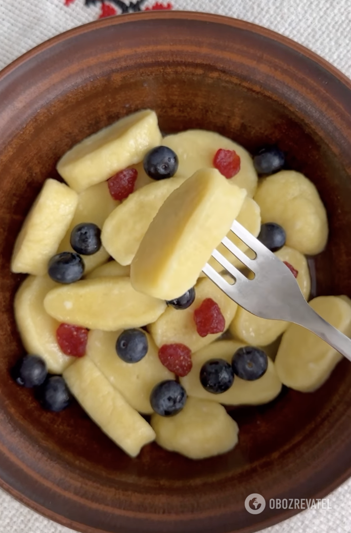 Ready-made cheese gnocchi