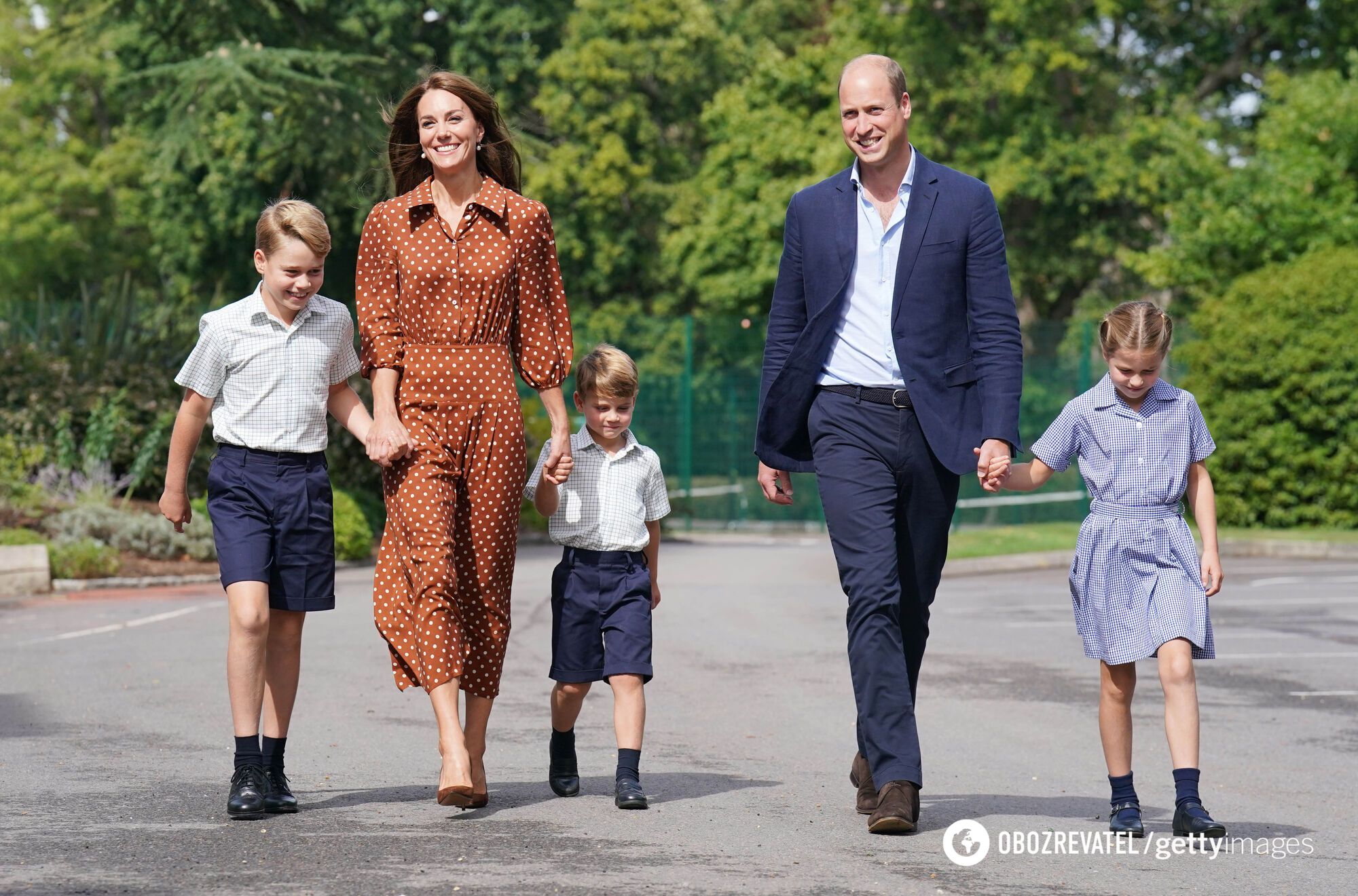 The scandal surrounding Kate Middleton's photoshopped photo has continued: metadata of the same photo with children has been posted online