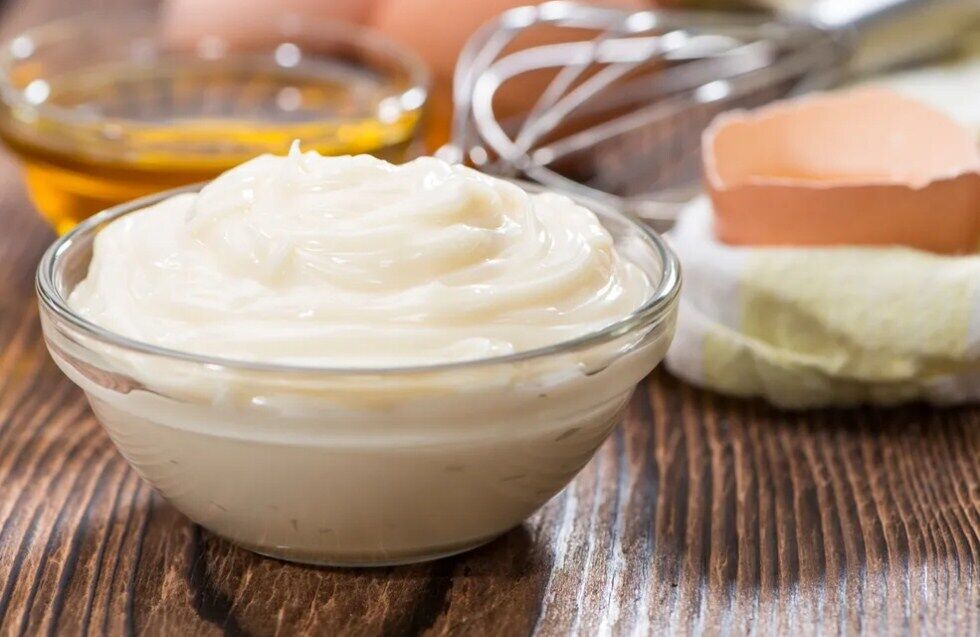 Homemade mayonnaise