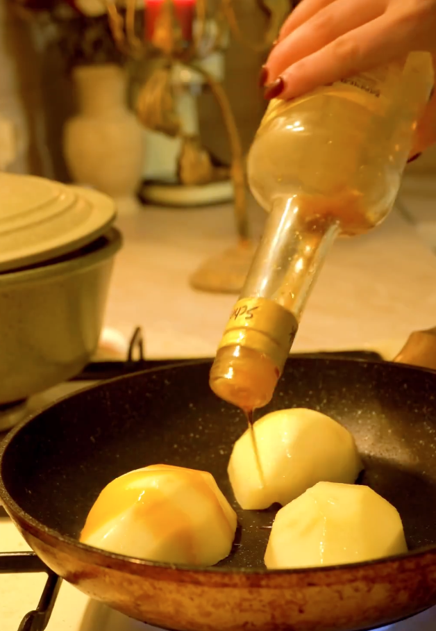 Pears for the dish