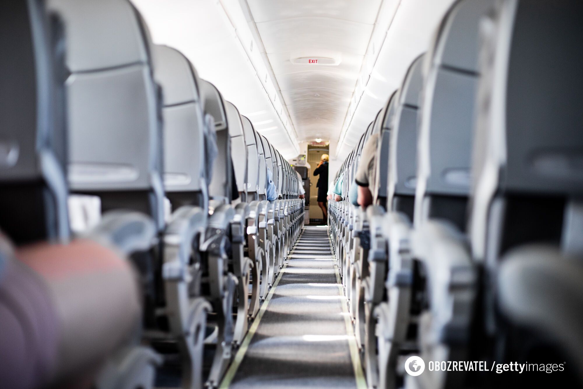 Flight attendant names the dirtiest spot on an airplane that tourists ''should never touch''