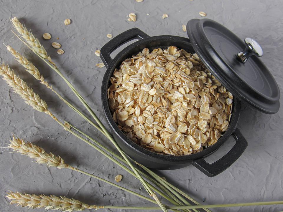 Oatmeal for making dough