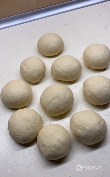 What dough to make homemade croissants from: they turn out to be very loose