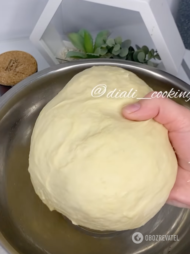 What dough to make pies from