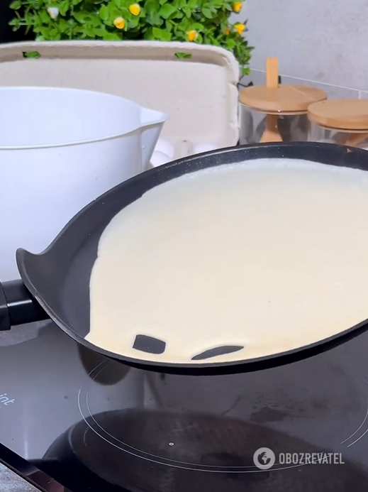 What to do to make the dough for thin pancakes homogeneous and lump-free: we share a secret