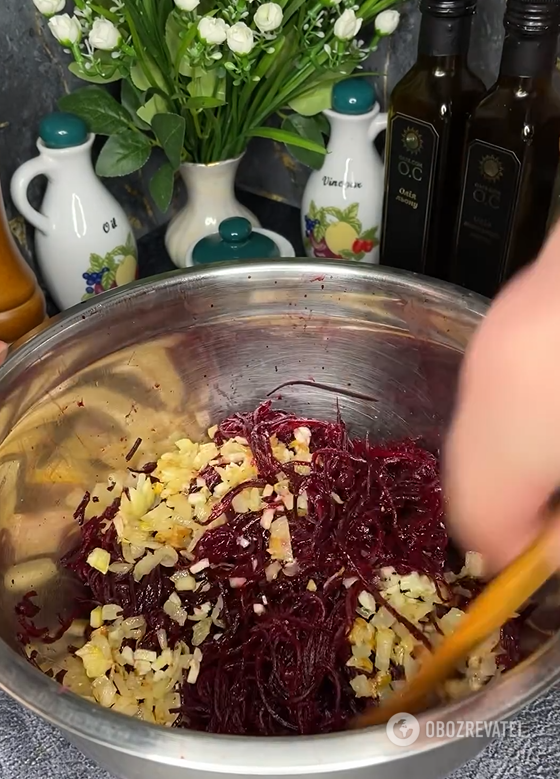 Delicious pickled beets that are ready overnight: better than any salads