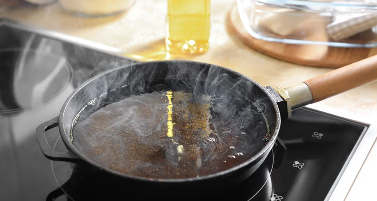 How to clean a burnt pan: unusual ways with 100% effect