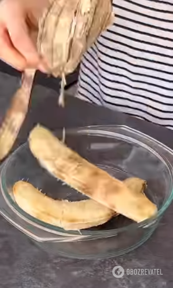 What to make with overripe bananas: a simple dessert option