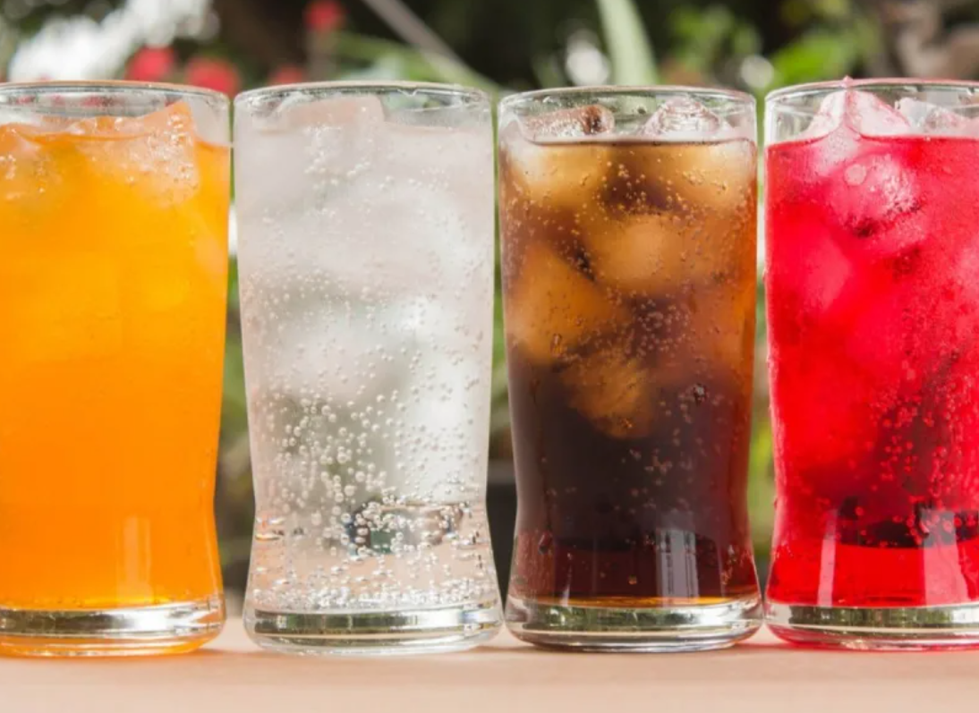 Are carbonated drinks healthy and can you drink them every day