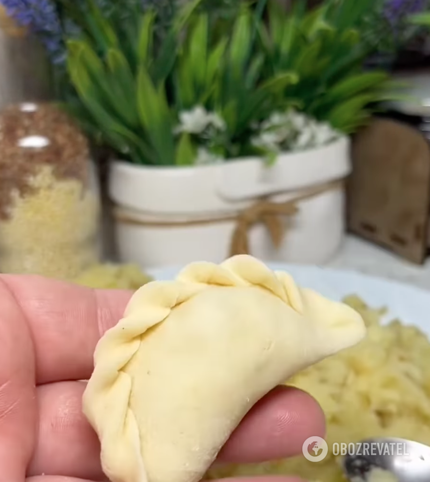 Cooking dumplings