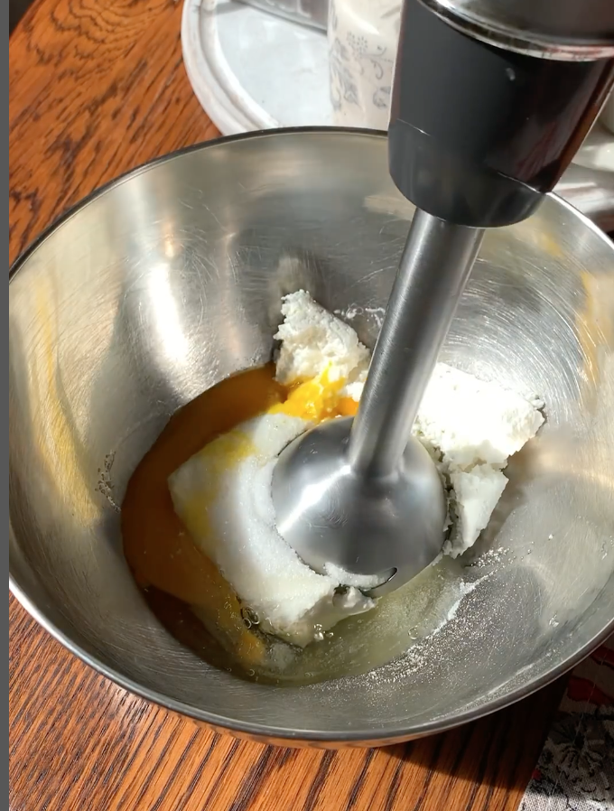 Cottage cheese with egg and sugar