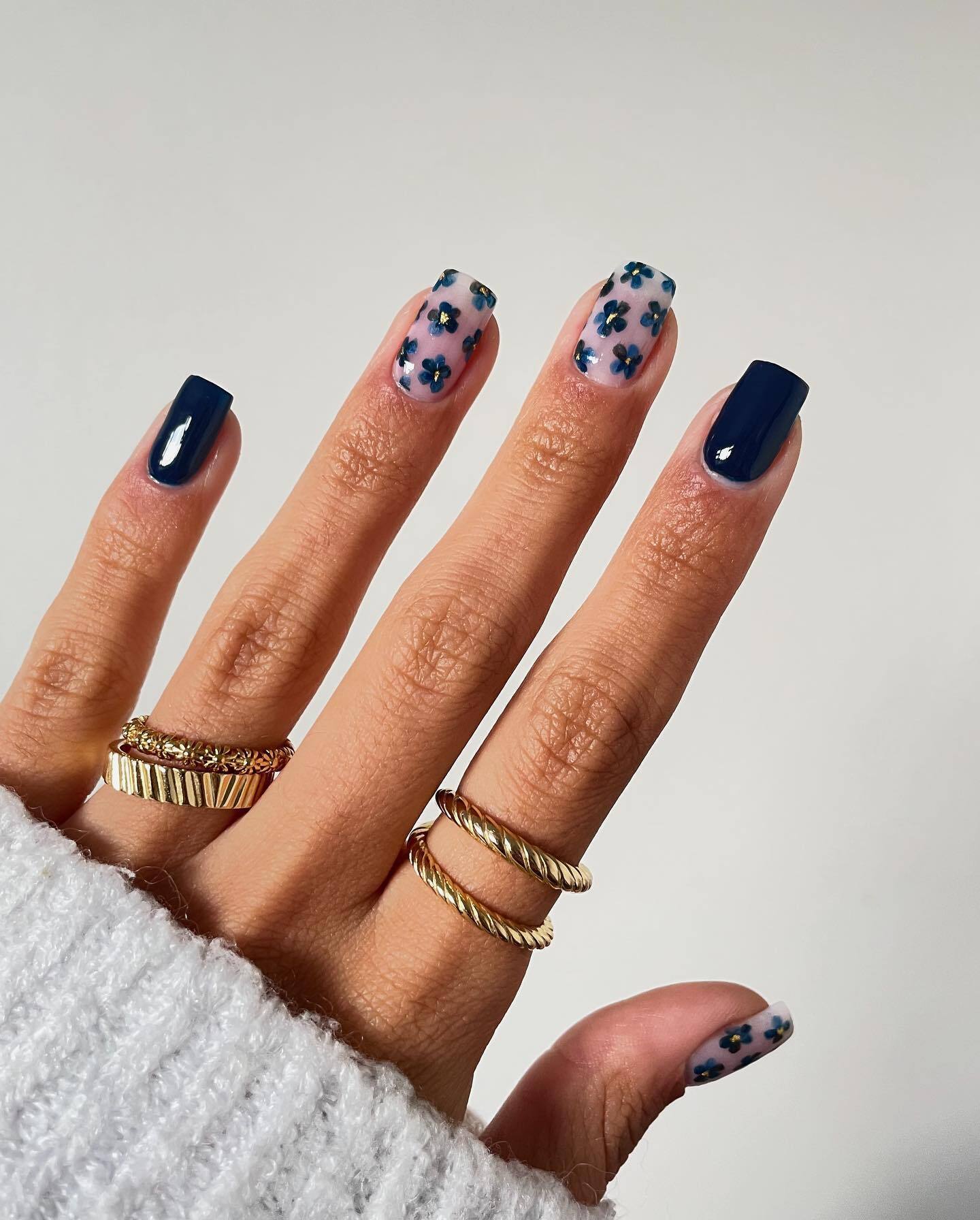 Berry nails: 10 ideas for the most ''delicious'' manicure this spring and summer