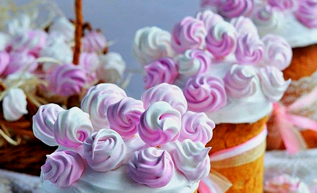 How to apply icing on Easter cake so that it does not spread: useful tips