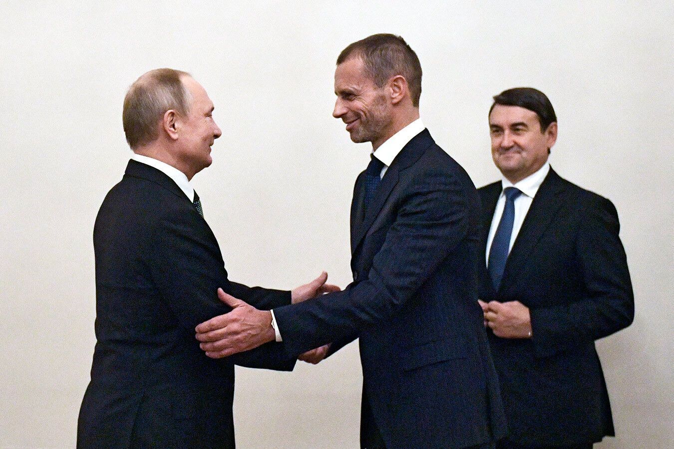 Władimir Putin i prezydent UEFA Aleksander Čeferin