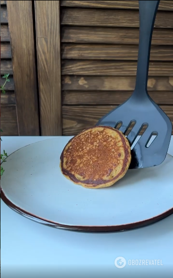 Whole-grain healthy pancakes: turn out tender and fluffy