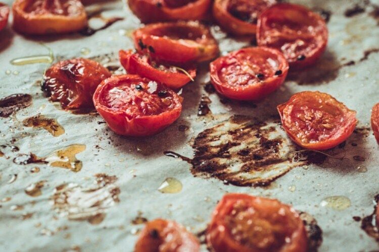 Tomato and cheese appetizer in 10 minutes