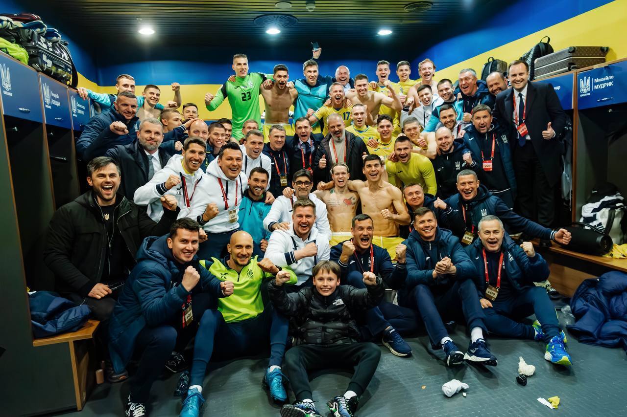Reprezentacja Ukrainy po zwycięstwie nad Islandią