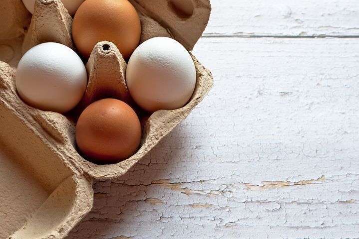 Healthy chicken eggs