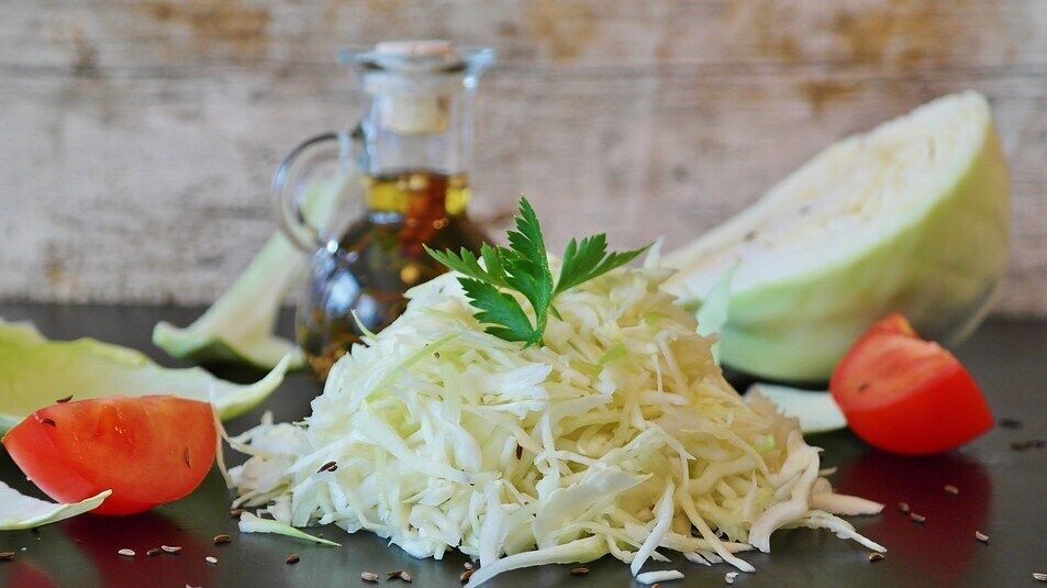 Raw cabbage
