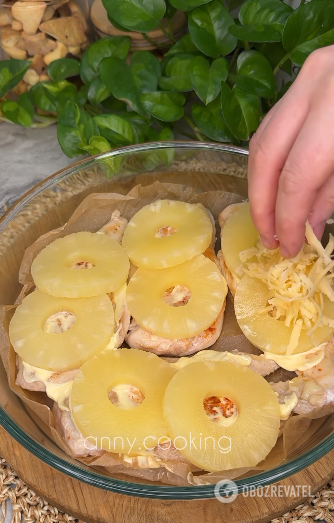 The juiciest chicken fillet with pineapple: a dish you will want to eat every day