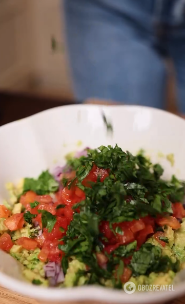 Zdrowe guacamole z awokado w 5 minut: lepsze niż jakakolwiek pasta do smarowania