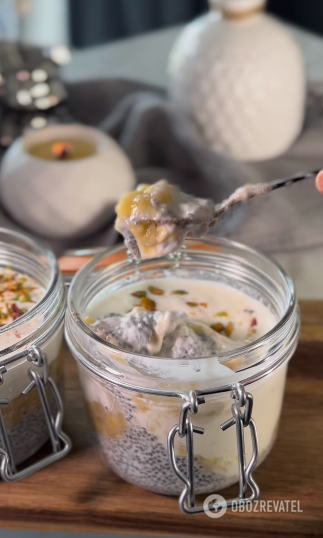Delicate chia pudding with banana: ingredients and recipe for one jar