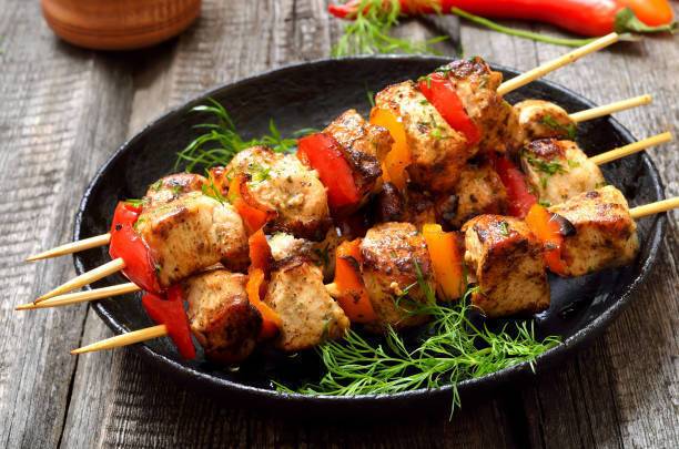 How to cook kebabs in the oven