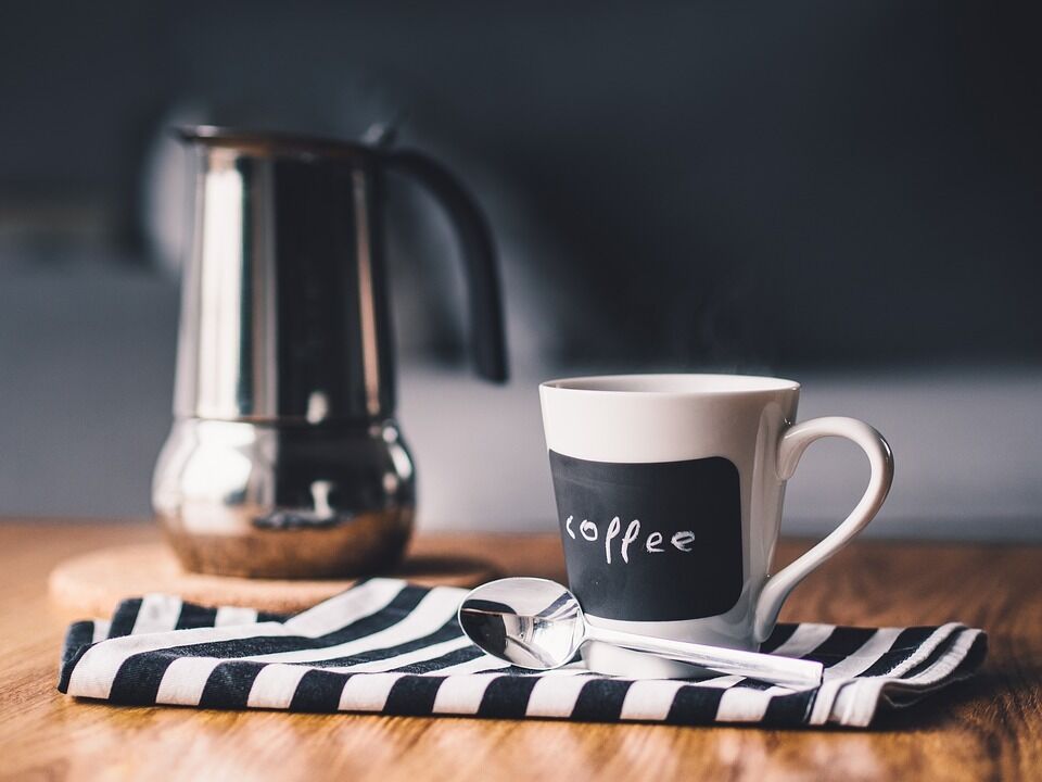 How to remove bitterness in coffee with eggshells