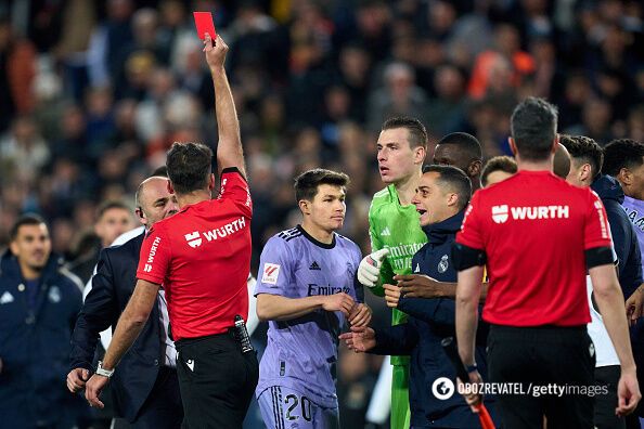 The referee who did not give Ukraine a penalty in the match with Italy has been suspended - media