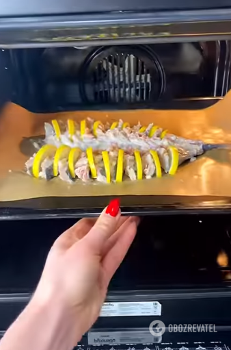 Juicy baked mackerel in the oven: what to marinate in