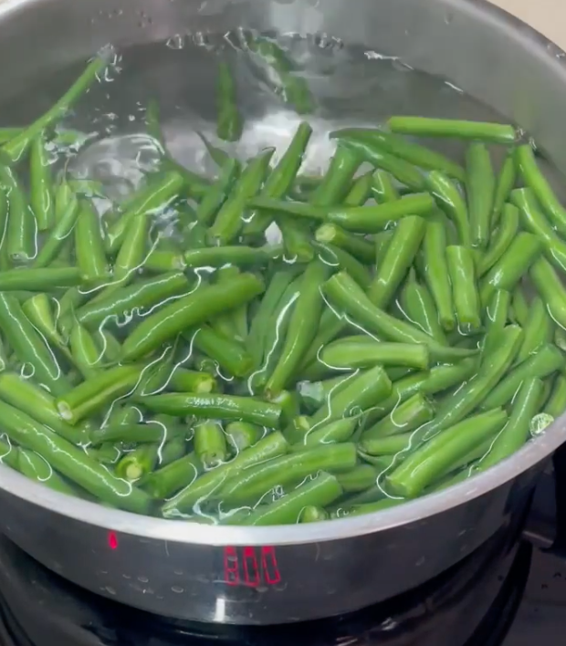 How long to cook beans