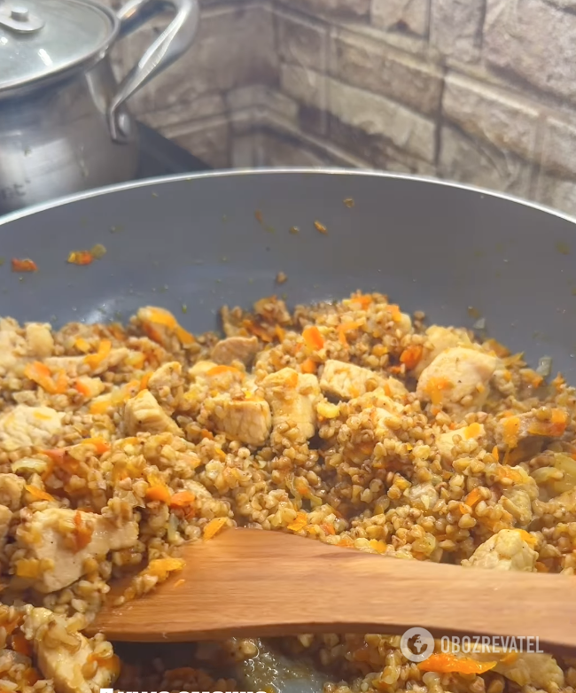 Ready-made buckwheat with meat