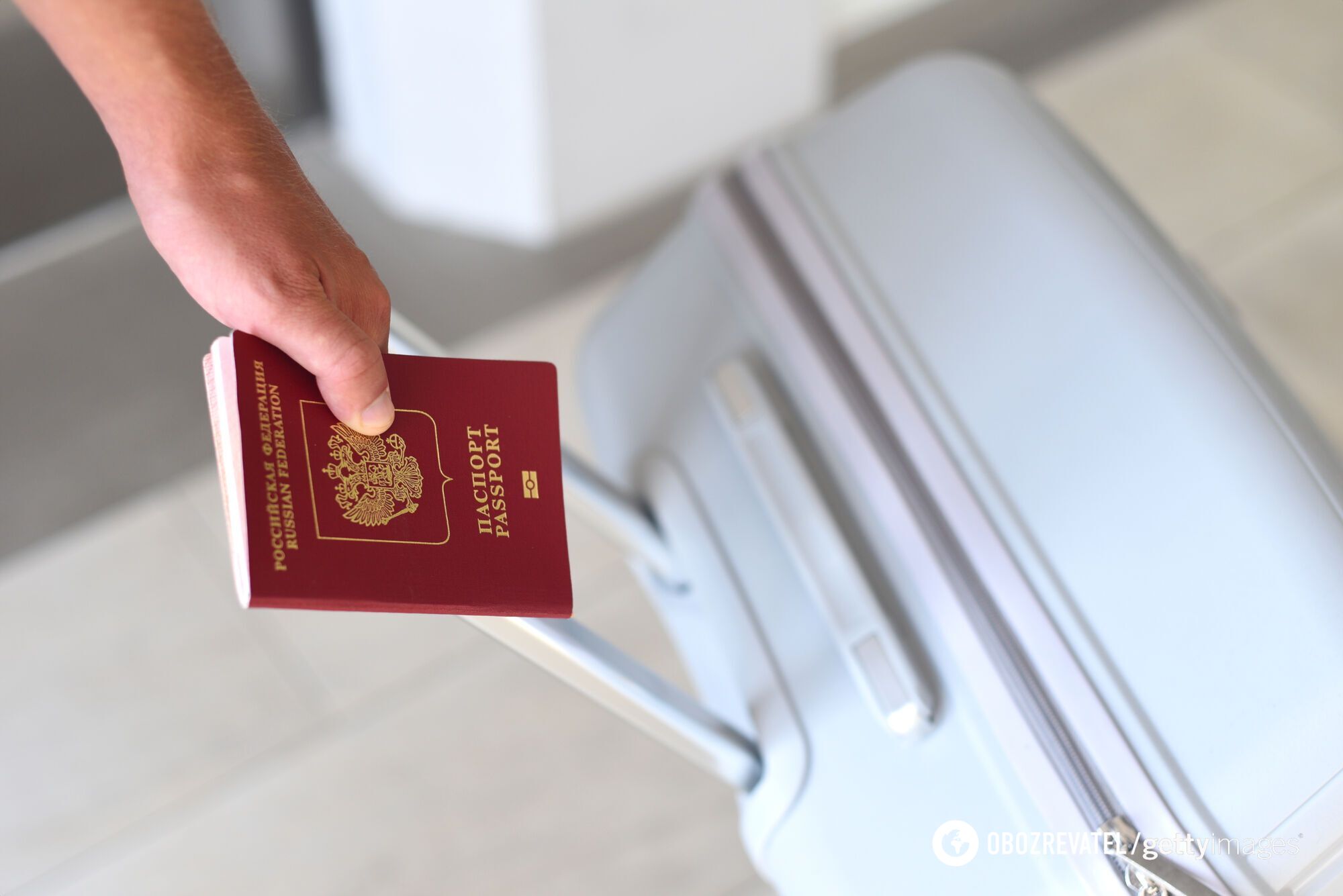 World's Most Powerful Passports 2024: Ukraine overtakes Russia by 18 positions, the latter accuses everyone of ''Russophobia''