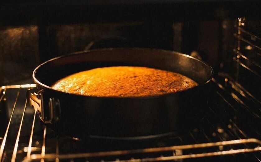 How to make a successful sponge cake in the oven