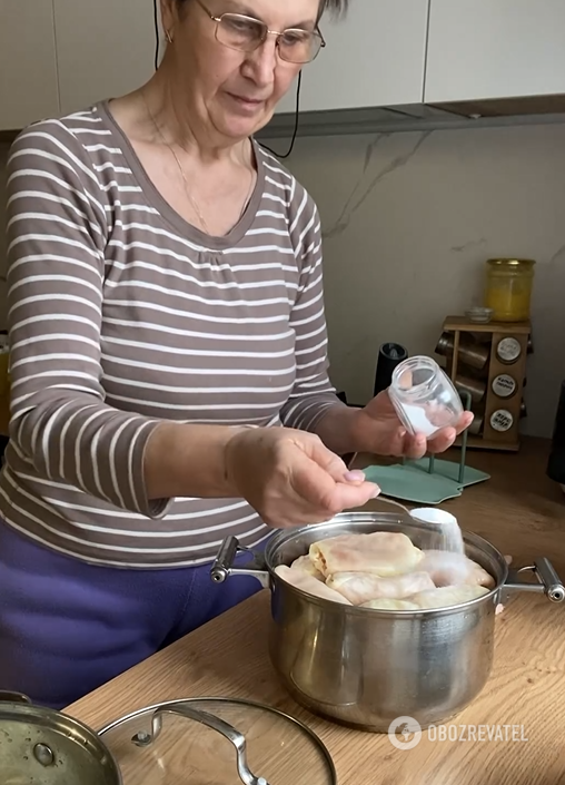 Perfect cabbage rolls with juicy filling and soft cabbage: there is one secret