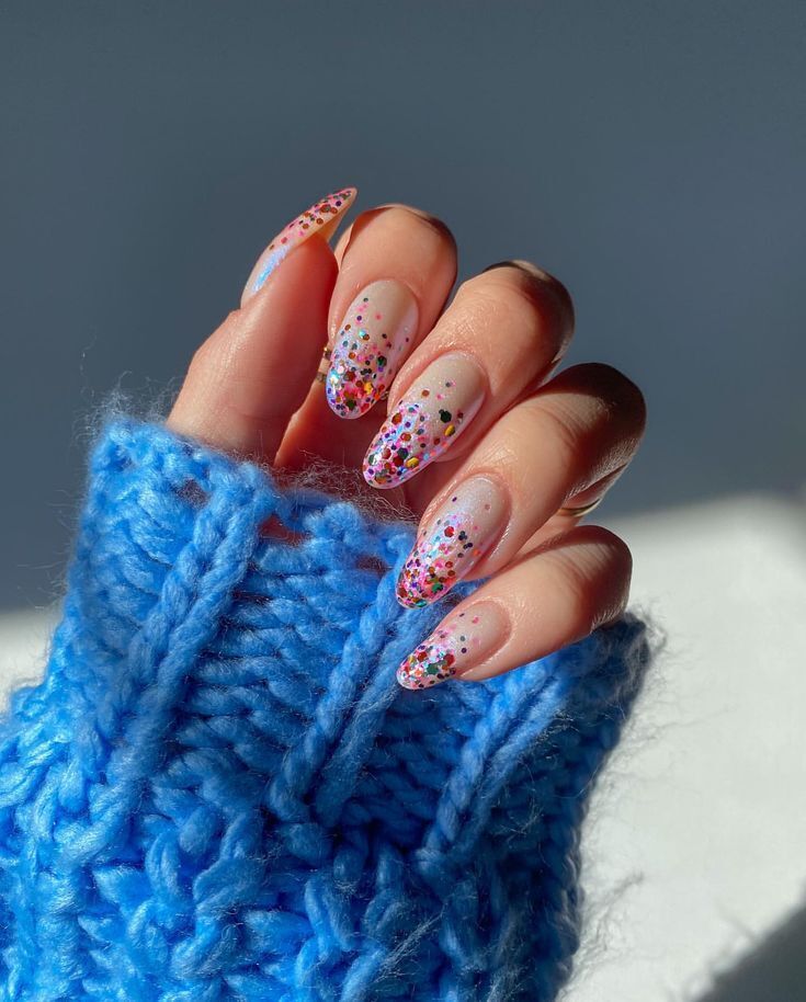 Kwietniowy manicure. 5 kolorów paznokci na różne nastroje