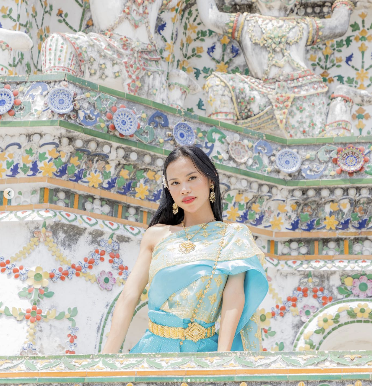 Malezyjska królowa piękności została pozbawiona tytułu za ''dziki taniec'' z półnagimi mężczyznami w Tajlandii. Zdjęcie.